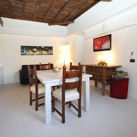 Lhp Trastevere Apartmán Řím